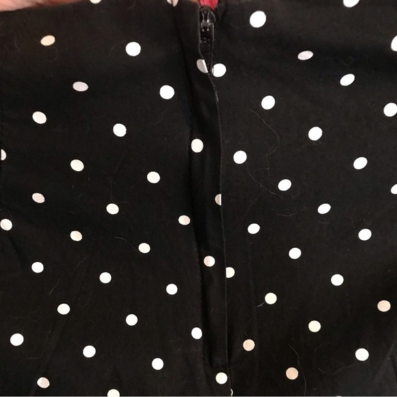 A.Byer Black and White Polka Dot Capris Size 9 - Picture 2 of 5